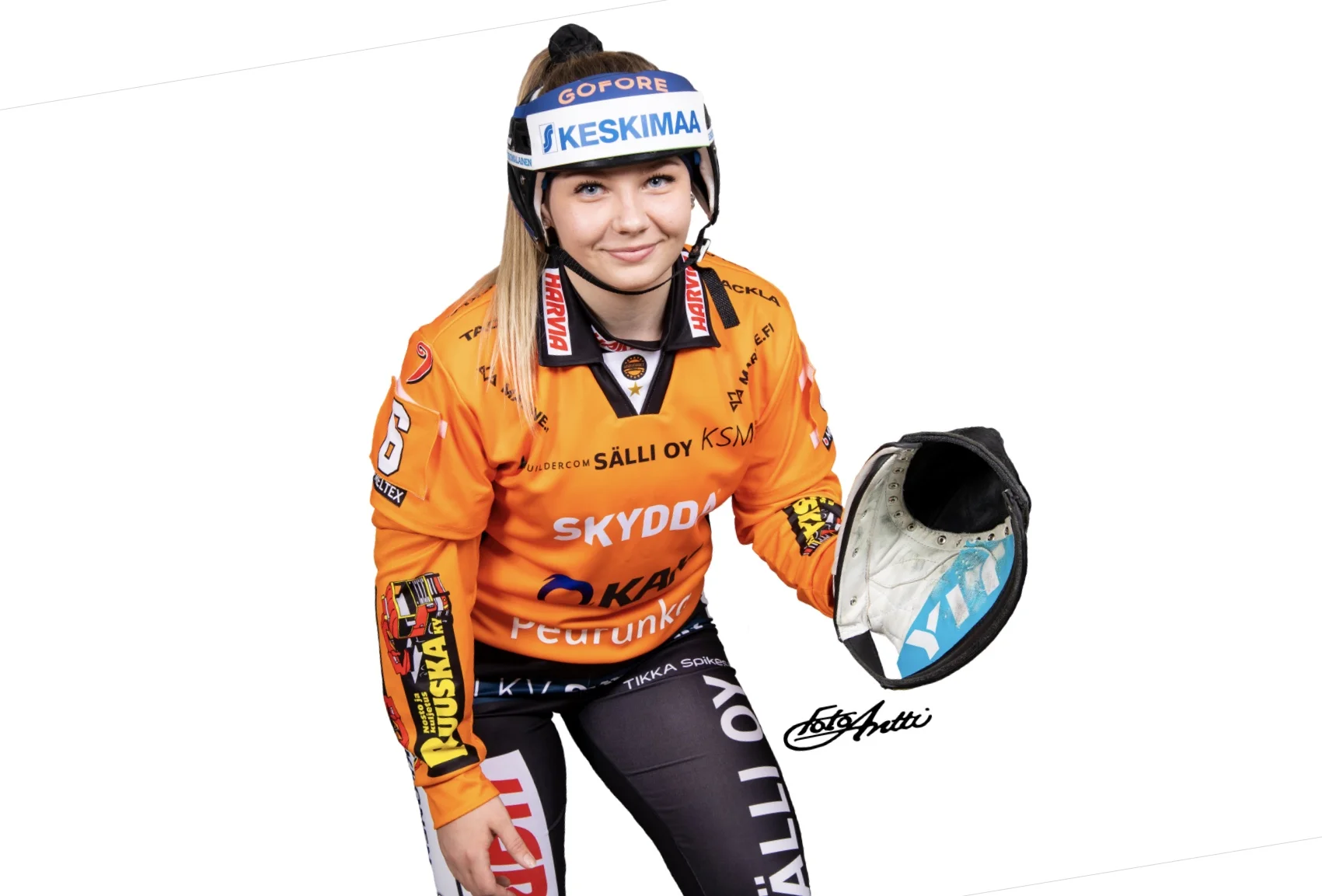 Lyöjätilaston kärki Ella Mäkelä jatkaa Kirittärissä kaudella 2021